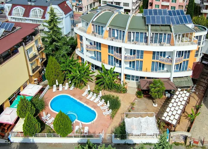 Copacabana Отель Равда