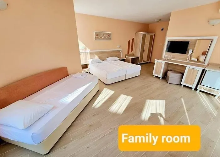 Copacabana Отель Равда